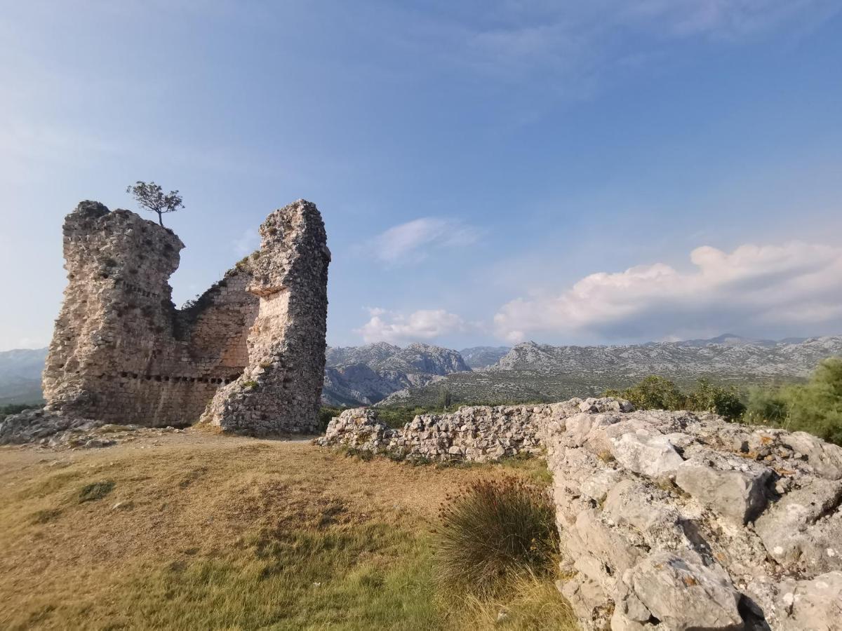 Apartamento Old Town Paklenica Starigrad Paklenica Exterior foto
